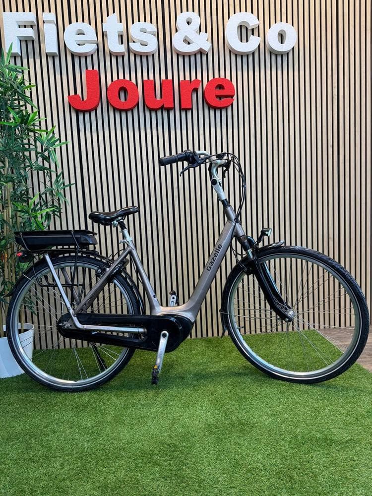 Gazelle Orange C7+